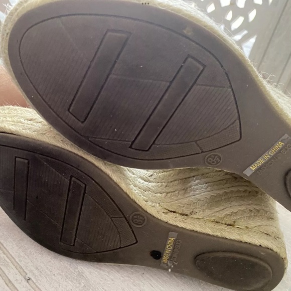 Vintage Y2K FASHION BUG JANIS WOMENS BROWN WEDGE SANDAL ESPADRILLE 8.5 WORN ONCE - Picture 7 of 7